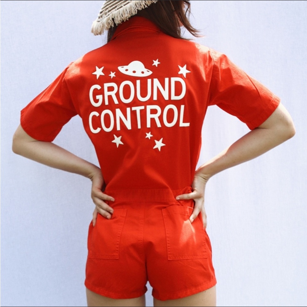 Sugarhigh Lovestoned Major Tom - Ground Control red shorts jumpsuit size XS